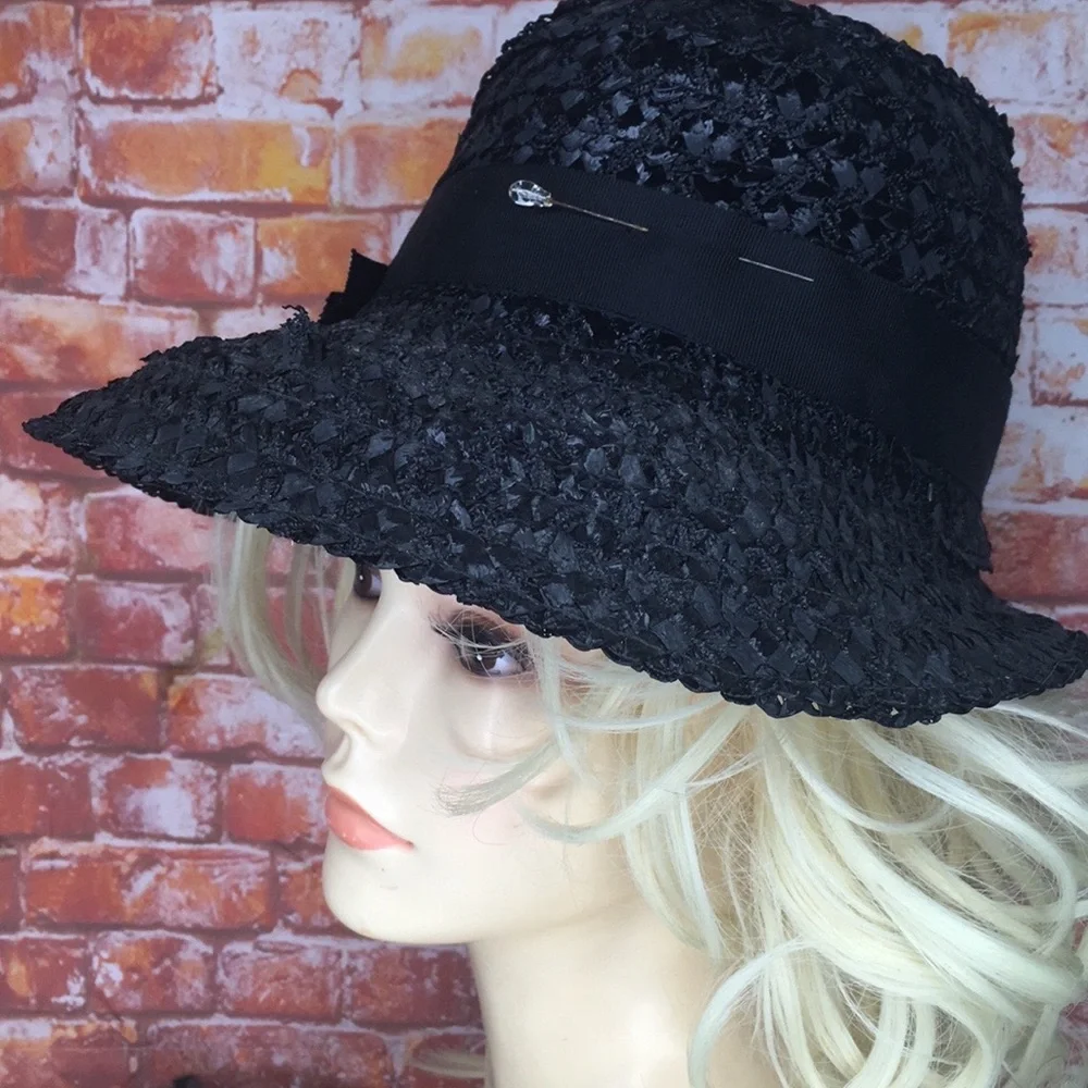 Dixie's Millinery Black Raffia SunHat and Hat Box